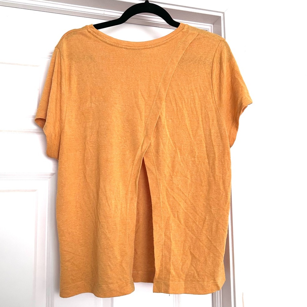 Lightweight Knit Tee with Open Back